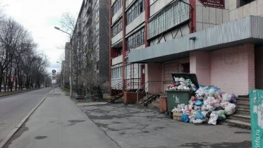 Фото: Череповецкие собственники жилья заплатят 50 тысяч за скопившийся у дома мусор