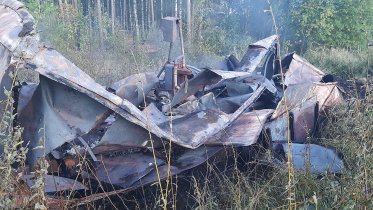 Фото: В Череповце загорелся металлический вагон