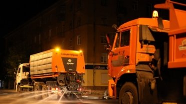 Фото: В Череповце чипируют уборочную спецтехнику