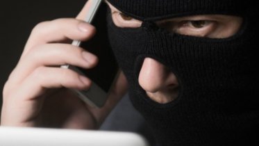 Фото: Мошенники «обезопасили» более 300 тысяч рублей со счетов череповчан