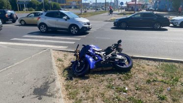 Фото: Попавший в ДТП мотоциклист случайно наехал на пешехода в Череповце