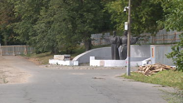 Фото: В Череповце приступили к укреплению берега у Соборной горки