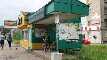 Фото: Череповецкие волонтеры по заявкам очистят остановки