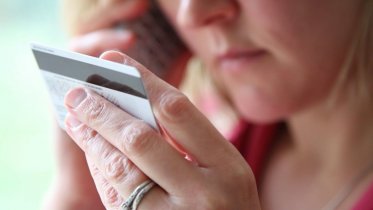 Фото: Череповчанка, желая сохранить сбережения, лишилась 840 тысяч рублей