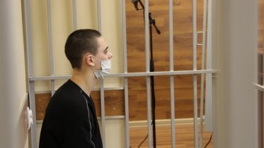 Фото: В Череповце за нападение на пенсионерку судят 19-летнего повара