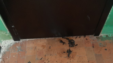 Фото: Череповчанка пострадала при ликвидации поджога в подъезде