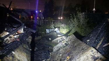 Фото: В Череповце ночью сгорела дача и соседние постройки