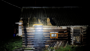 Фото: Частная баня под Череповцом вспыхнула по неизвестным причинам