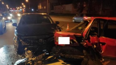 Фото: Тройное ДТП произошло в Череповце, есть пострадавшие