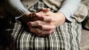 Фото: Пожилую череповчанку ограбили по дороге в поликлинику