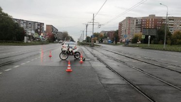 Фото: В Череповце молодой человек упал с мотоцикла