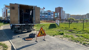 Фото: Коммунальщики объяснили причину, из-за которой в домах Зашекснинского района идет ржавая вода