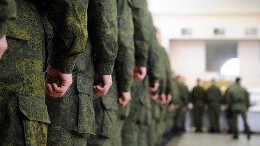 Фото: Больше череповчан планируют призвать на службу во время осеннего призыва