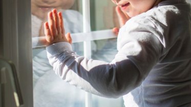 Фото: Череповчанка понесет наказание за падение ребенка из окна