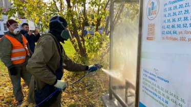 Фото: В Череповце продолжают бороться с граффити и объявлениями
