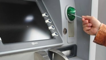 Фото: В Череповце таксист украл у пассажира 60 тысяч рублей