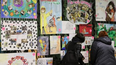 Фото: Четверолапые забирают людей из «человекоприютов»: итоги конкурса рисунков о бездомных животных