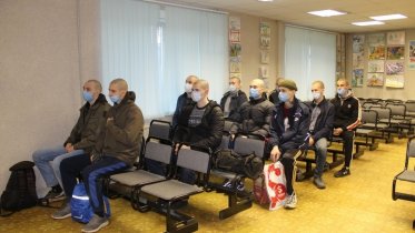 Фото: Первая осенняя отправка призывников состоялась в Череповце