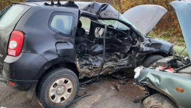 Фото: В утреннем ДТП на Северном шоссе пострадал водитель иномарки