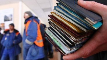 Фото: Череповчанка решила подзаработать на прописке мигрантов