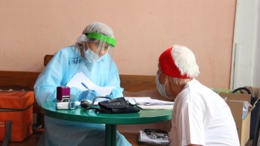 Фото: Контактным череповчанам, сделавшим прививку от Covid-19, не придется уходить на карантин