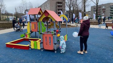 Фото: В Череповце появился «Солнечный сквер»