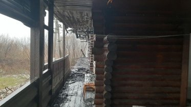 Фото: Складское помещение вспыхнуло в Череповце