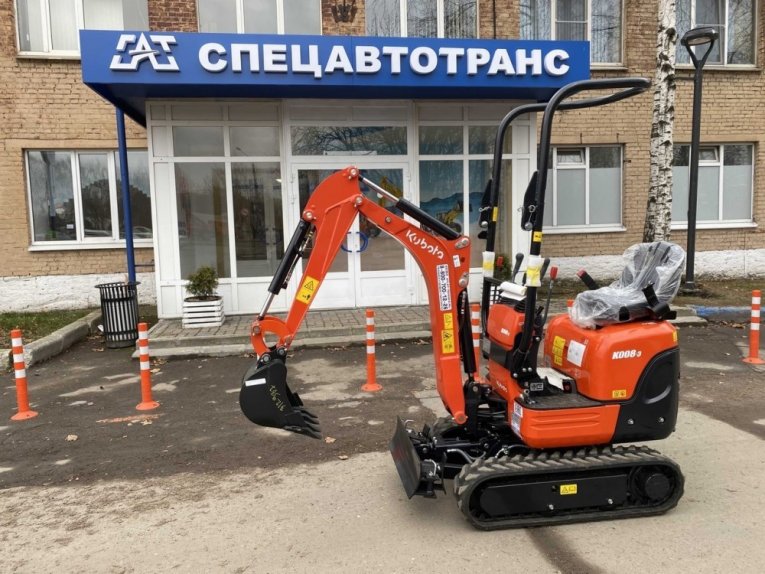 Фото: Новая техника появилась в Череповце для уборки улиц и парков