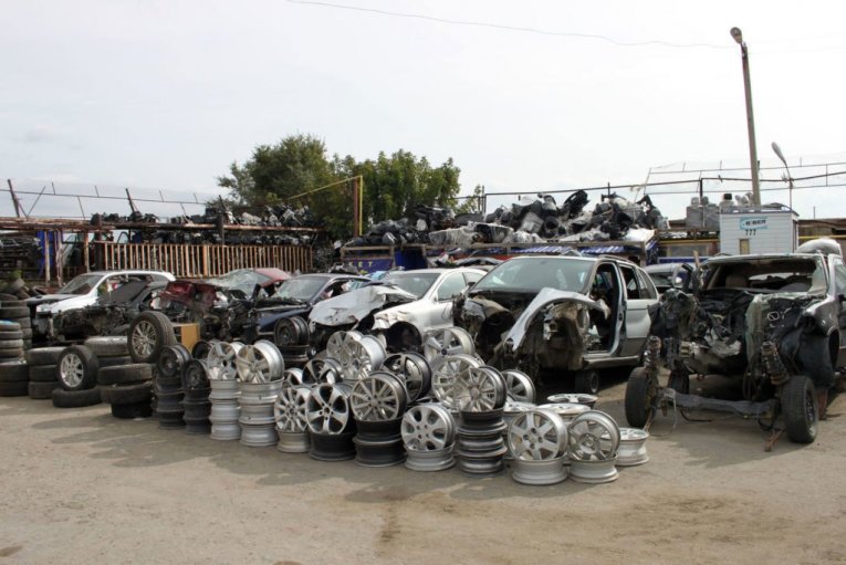 Фото: Череповчанин, не задумываясь о последствиях, сдал в разборку чужой автомобиль