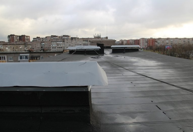 Фото: Протекавшая насквозь многоэтажка отремонтирована в Череповце