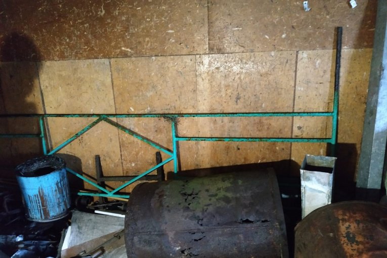 Фото: Трех череповчан, укравших забор, задержали «не отходя от кассы»