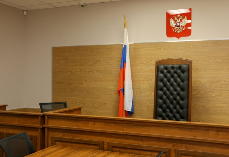 Фото: Машинист крана из Череповца заплатит за собственную халатность