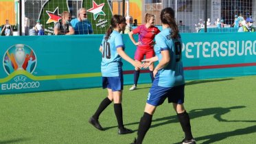 Фото: Череповчанка попробует стать «Миссис Футбольной мамой»