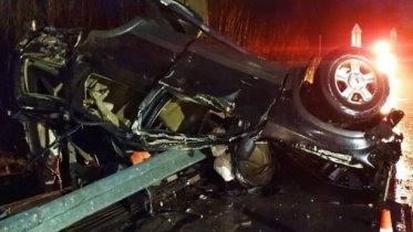 Фото: В Череповецком районе водитель иномарки чудом выжил после жуткого ДТП