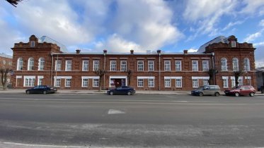 Фото: Фасад Художественного музея в Череповце стал приглядным