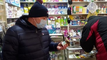 Фото: В Череповце магазин бытовой химии торговал флаконами со спиртом