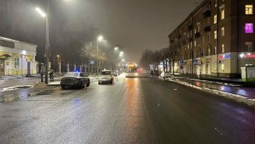 Фото: Ребенок попал под колеса иномарки в Череповце