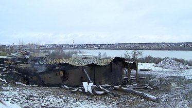 Фото: Трехэтажный коттедж за 9 миллионов рублей сгорел в Череповецком районе