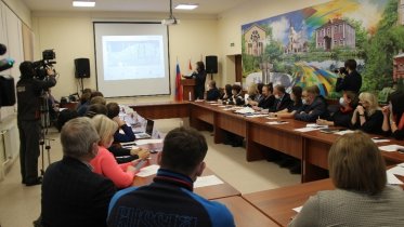 Фото: Беговую дорожку между Октябрьским и Архангельским мостами намерены проложить в Череповце