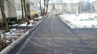 Фото: В поселке Мяксна Череповецкого района завершили благоустройство дворовой территории