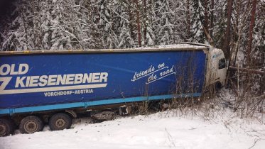 Фото: Водитель большегруза из Пермского края погиб в ДТП под Череповцом