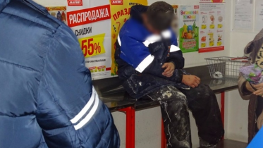 Фото: Пьяный и грязный череповчанин решил выругаться в супермаркете