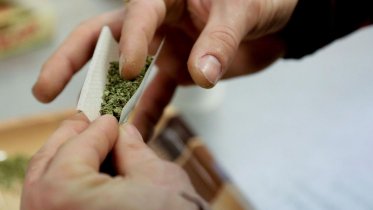 Фото: Гашиш в обычном письме пытались отправить в Череповец из Казахстана