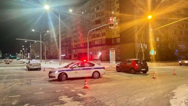Фото: Пенсионерка устроила в Череповце ДТП с такси