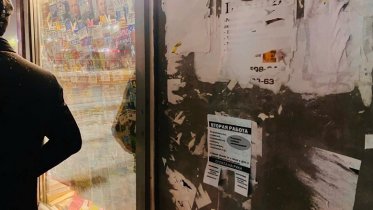 Фото: Необычным способом начнут бороться с расклейщиками объявлений в Череповце