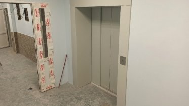 Фото: Новый грузовой лифт появится в поликлинике на Парковой