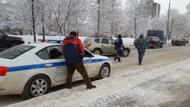 Фото: 17 должников попались в Череповце судебным приставам за 2 часа