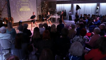 Фото: Столетие отпраздновала череповецкая школа № 9