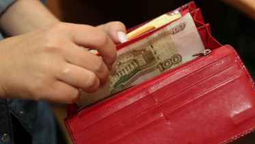 Фото: Череповчанка на поминках обокрала подругу