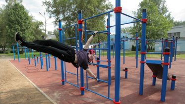 Фото: «Северсталь» оборудует Череповец спортивными площадками